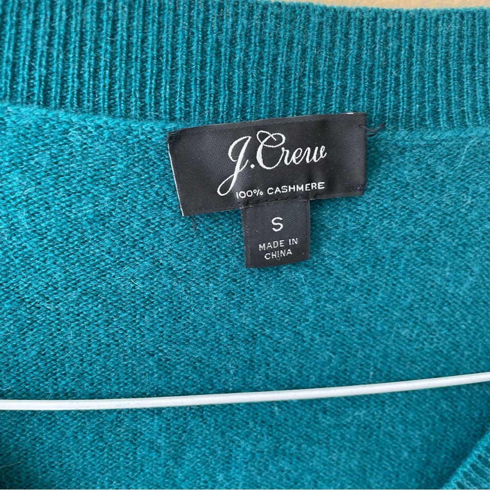 JCREW Cashmere V-neck fitted sweater in Teal AD465 - Picture 4 of 8